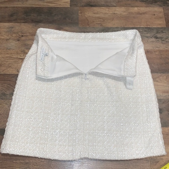 Maison d’Amelie Paris Mini skirt.  Fully lined.  Size 6 - Picture 6 of 7